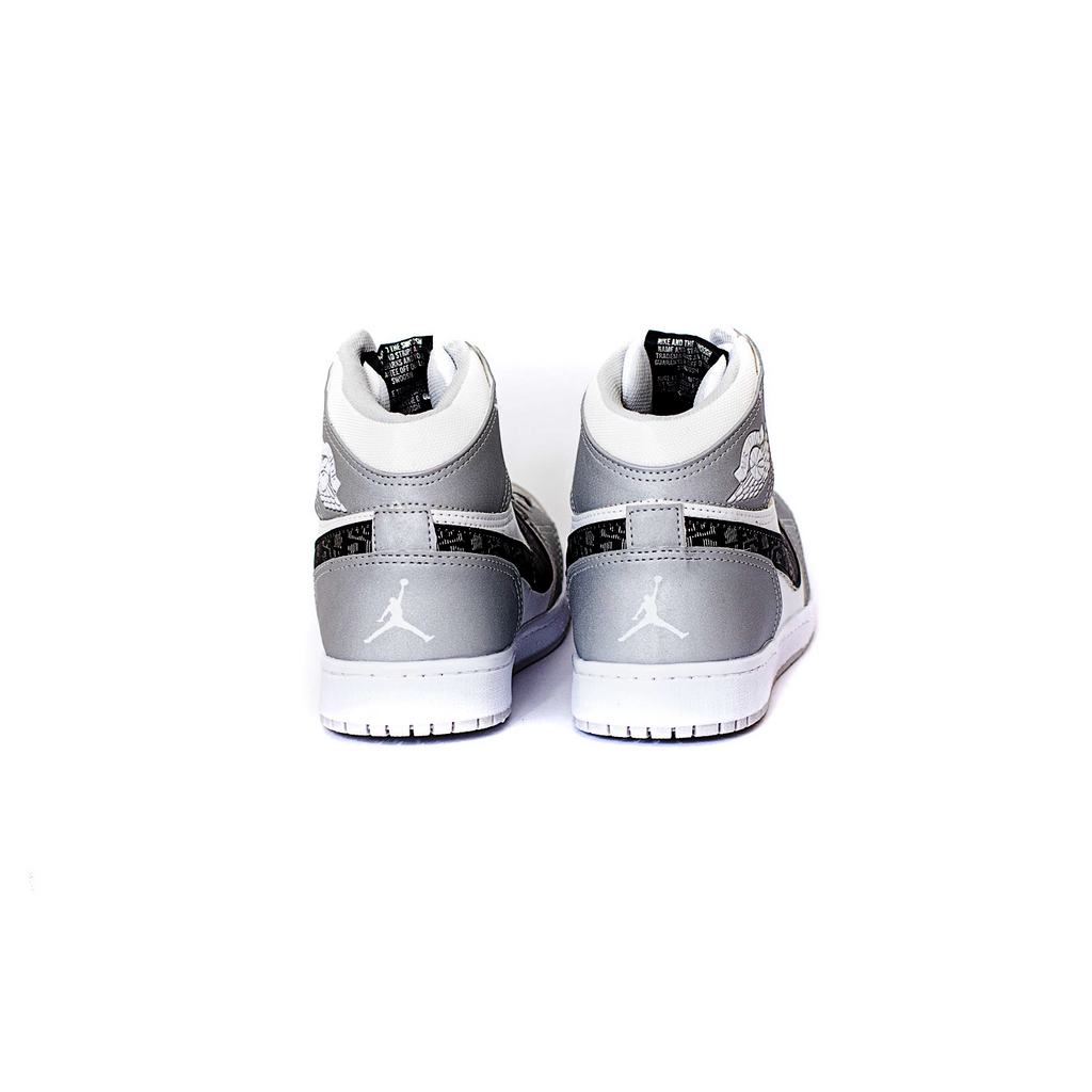 Tênis Nike Air Dior Limited