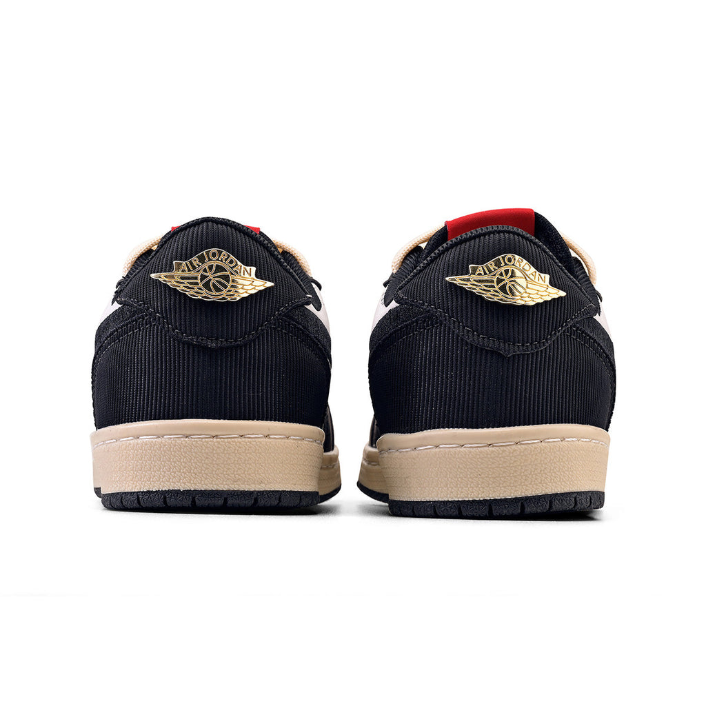 Tênis Nike Air Jordan 1 Retro Low OG Trophy Room Away