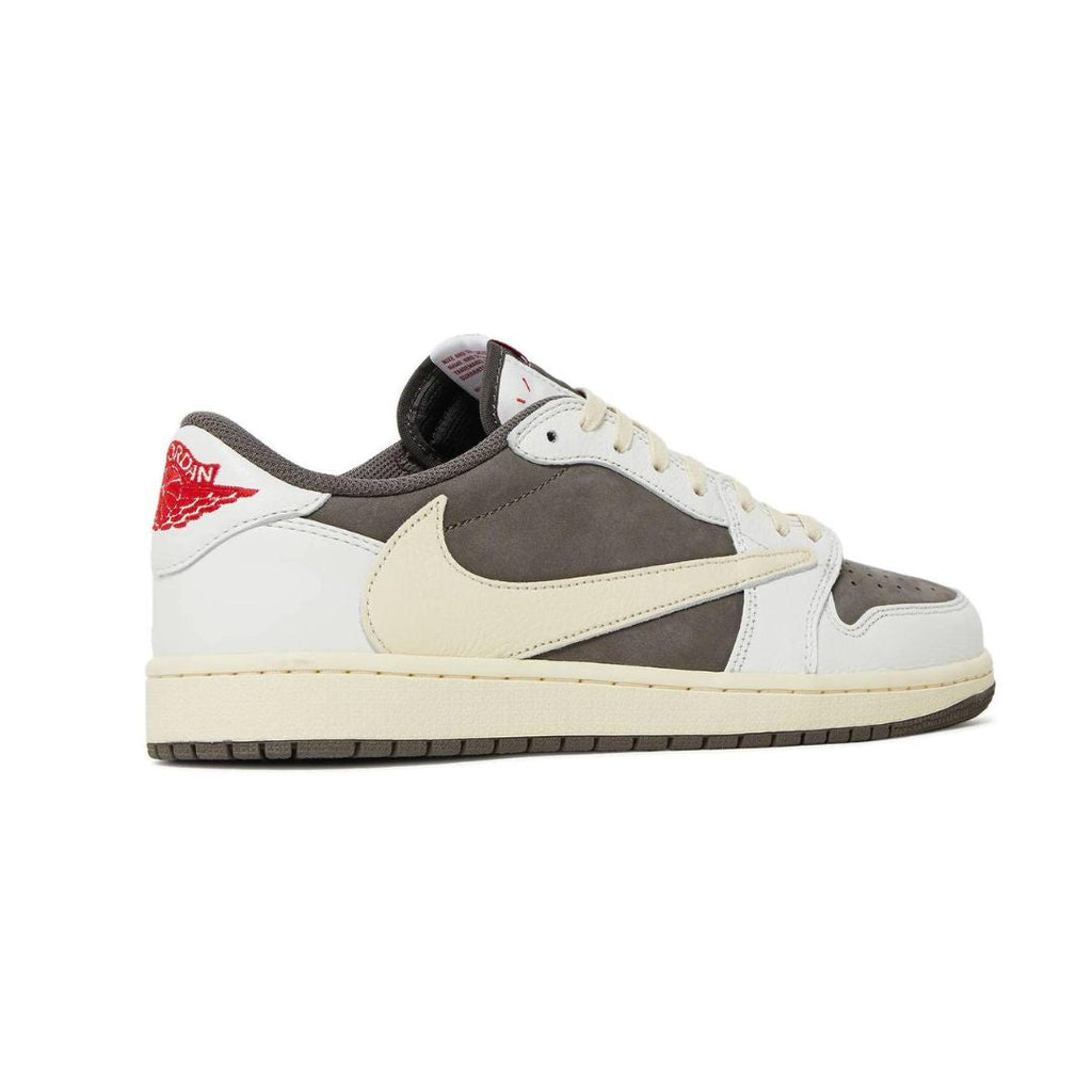 Tênis Nike Air Jordan Low OG Travis Scott ‘Reverse Mocha’