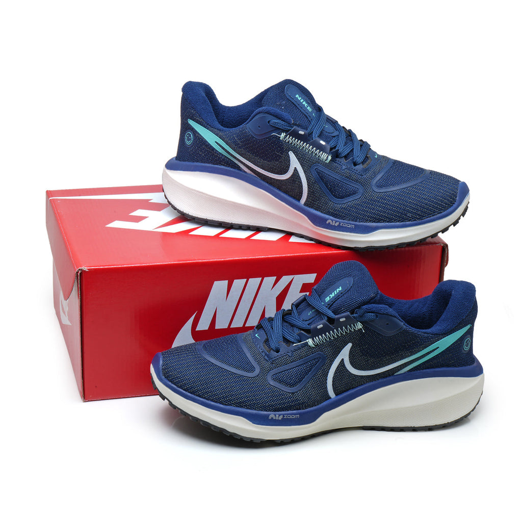 Tênis Nike Vomero 17