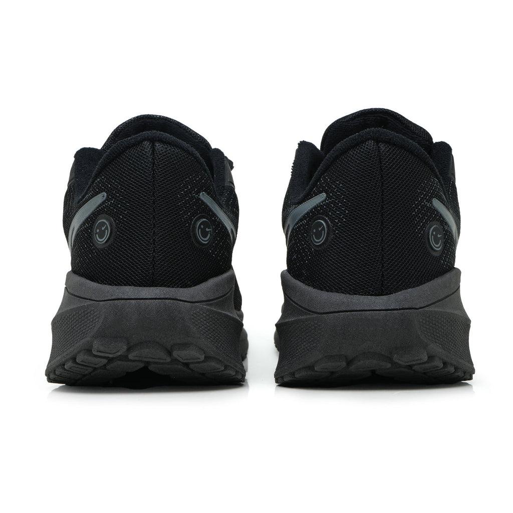 Tênis Nike Vomero 17